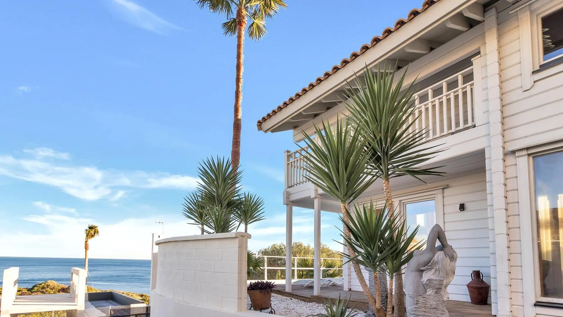 אלגסירס Increible Villa De Madera Con Vistas Al Mar