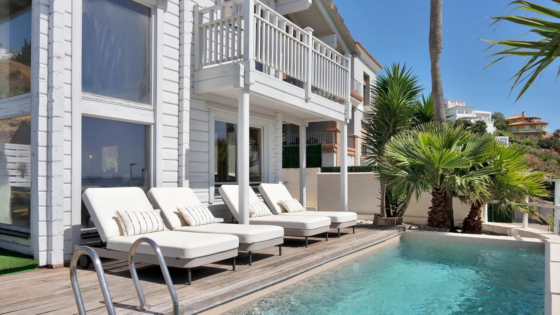 אלגסירס Increible Villa De Madera Con Vistas Al Mar ספרד
